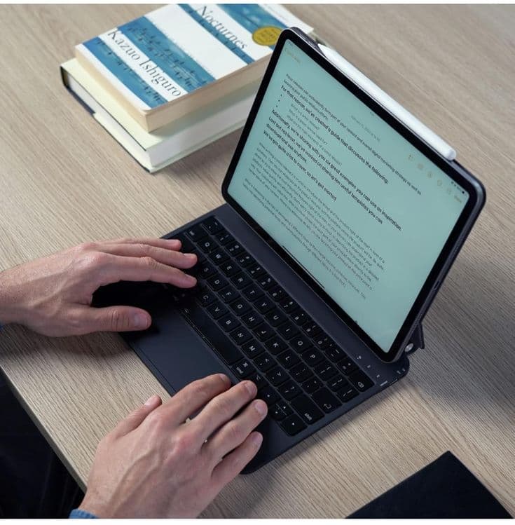 Apple iPad Magic Keyboard 11-inch M5 - Black